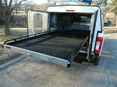 Used 2017 Ford F250 XL w/ Power Equipment Group image 12