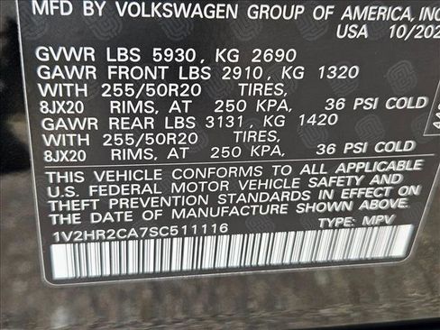 Used 2025 Volkswagen Atlas SE w/ Black Wheel Package image 25