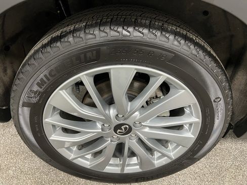 Used 2024 INFINITI QX50 Luxe image 17