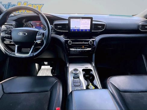 Used 2022 Ford Explorer ST-Line AWD/4WD image 10
