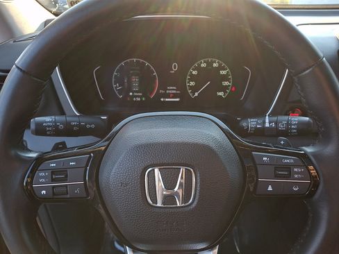 Used 2024 Honda Pilot Touring image 21