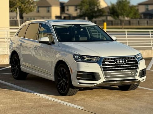 Used 2018 Audi Q7 2.0T Premium Plus AWD/4WD image 11