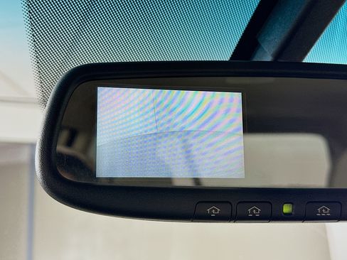 Used 2012 Kia Sedona EX FWD image 21