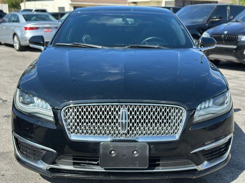Used 2017 Lincoln MKZ Premiere FWD image 3