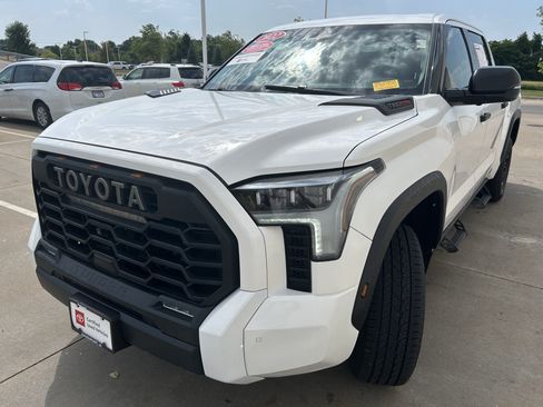 Certified 2022 Toyota Tundra TRD Pro AWD/4WD image 3