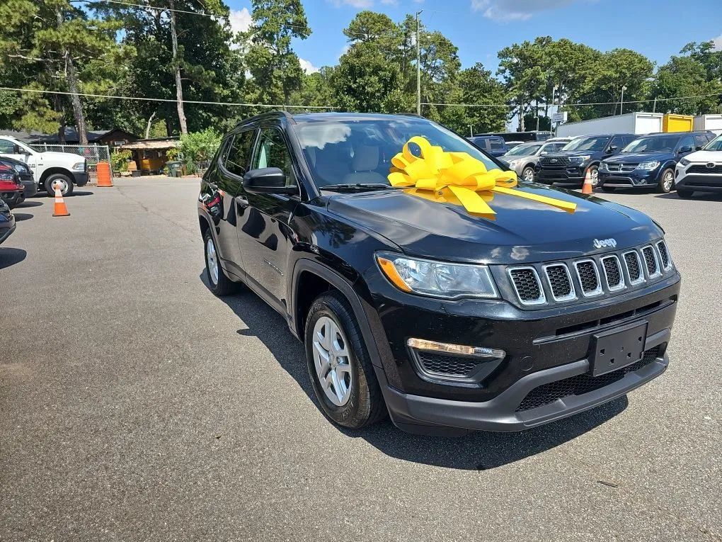Used 2018 Jeep Compass Sport FWD image 7