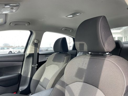 Certified 2024 Kia Forte LXS w/ LXS Technology Package image 20