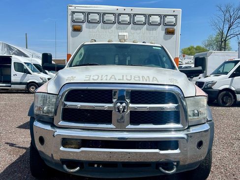 Used 2015 RAM 4500 SLT w/ Quick Order Package 29G SLT RWD image 8