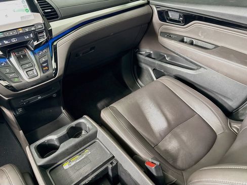 Used 2018 Honda Odyssey Elite image 30