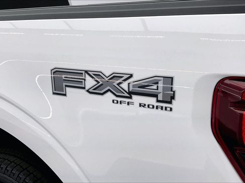 Used 2024 Ford F150 XLT w/ FX4 Off-Road Package AWD/4WD image 7