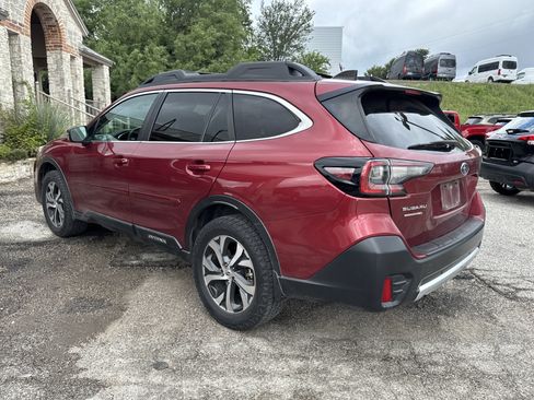 Used 2021 Subaru Outback Limited AWD/4WD image 6