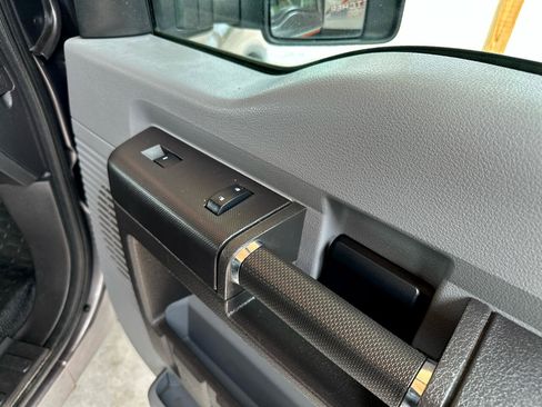 Used 2012 Ford F250 XL w/ PWR Equipment Group image 32