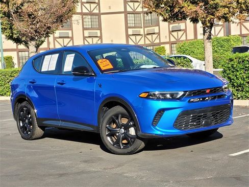 Used 2024 Dodge Hornet R/T w/ R/T Blacktop Package image 2