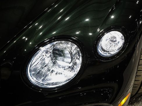 Used 2023 Bentley Continental GT Speed image 52