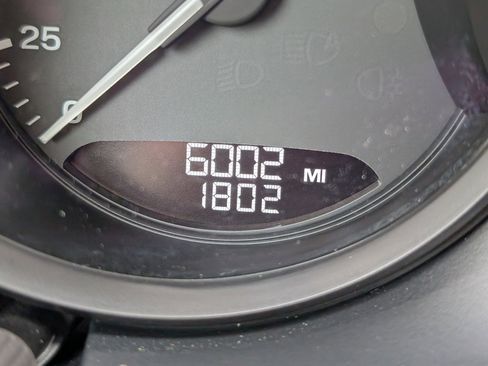 Certified 2025 Porsche Macan image 23