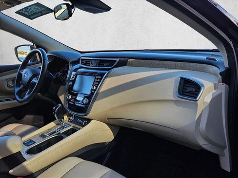 Used 2023 Nissan Murano SV image 27