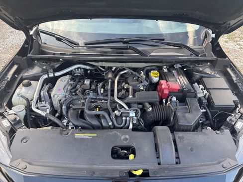 Used 2025 Nissan Sentra S image 32