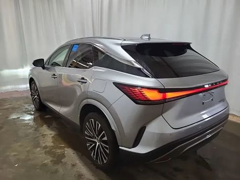Used 2023 Lexus RX 350 w/ Accessory Package (Z1) AWD/4WD image 2