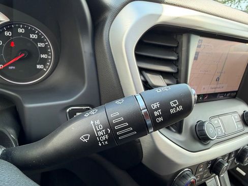 Certified 2023 GMC Acadia SLT w/ Elevation Edition FWD image 28