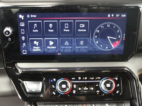 Used 2024 GMC Sierra 1500 AT4 w/ Technology Package image 31