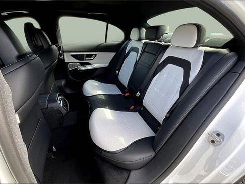 New 2026 Mercedes-Benz E 53 AMG e 4MATIC Sedan image 13