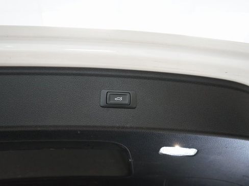 Used 2019 Audi Q5 2.0T Premium image 48