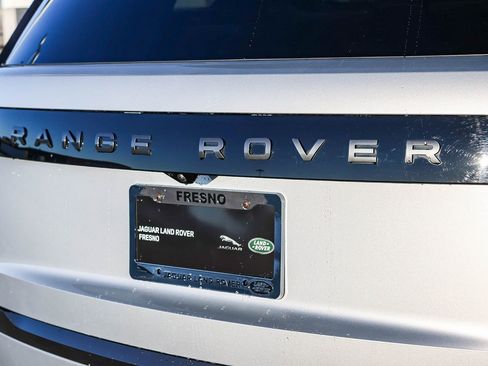 Certified 2023 Land Rover Range Rover SE image 11