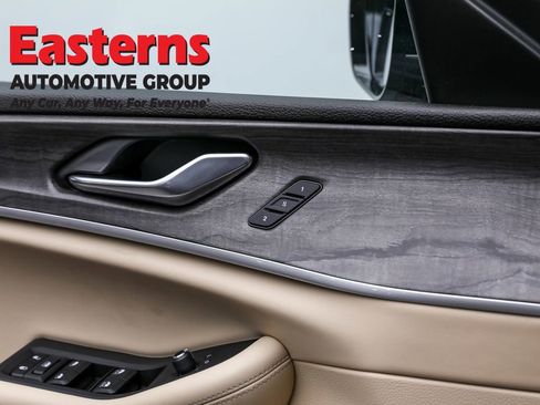 Used 2022 Jeep Grand Cherokee L Limited image 23