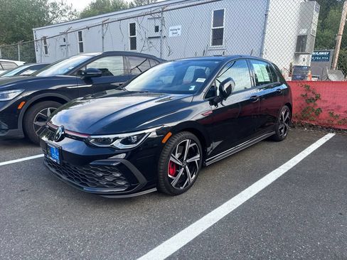 Certified 2024 Volkswagen GTI SE FWD image 1