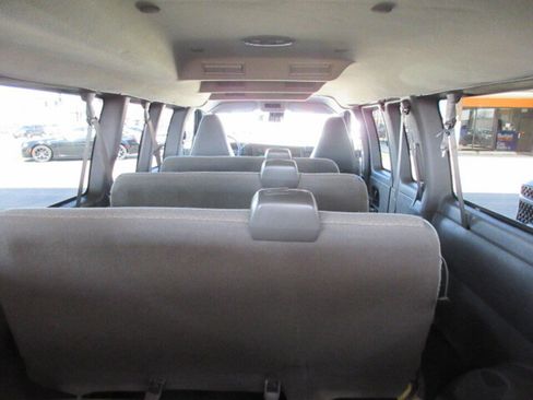 Used 2024 Chevrolet Express 3500 LT w/ LT Preferred Equipment Group RWD image 25