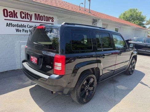 Used 2015 Jeep Patriot Sport w/ Power Value Group FWD image 5