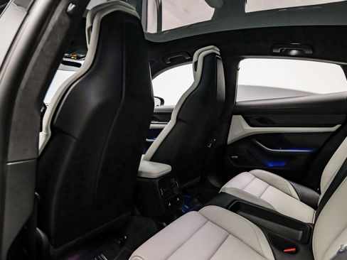 Used 2020 Porsche Taycan Turbo image 68