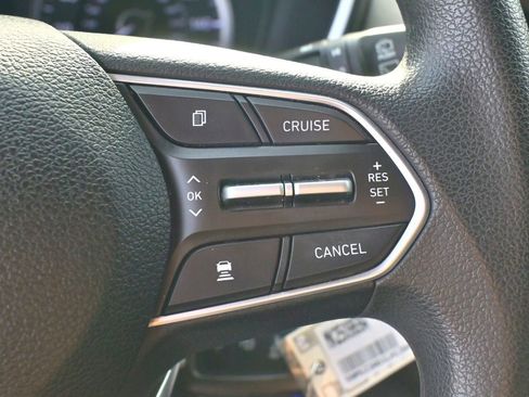 Used 2020 Hyundai Santa Fe SE w/ Cargo Package image 26