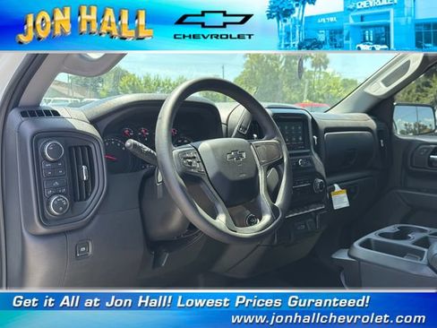 Used 2024 Chevrolet Silverado 1500 Custom Trail Boss AWD/4WD image 14