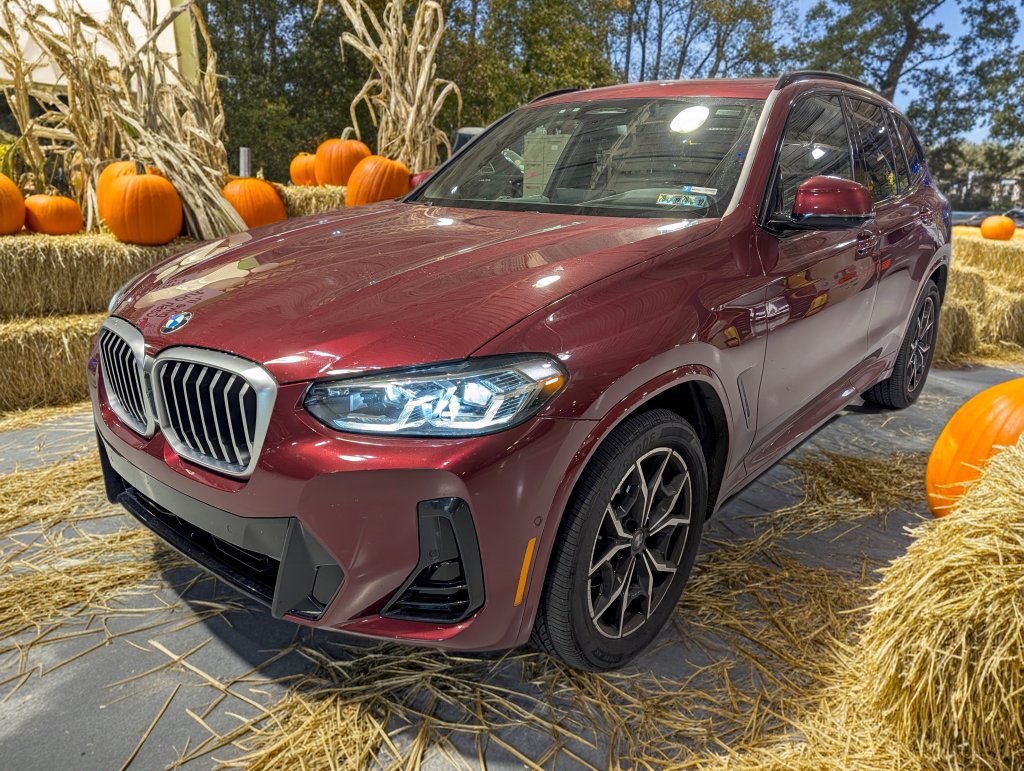 Certified 2024 BMW X3 xDrive30i w/ Premium Package AWD/4WD image 1