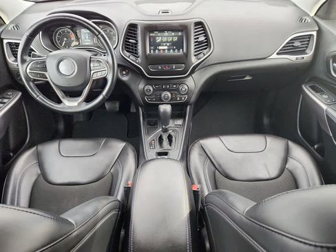 Used 2021 Jeep Cherokee Latitude Plus image 14