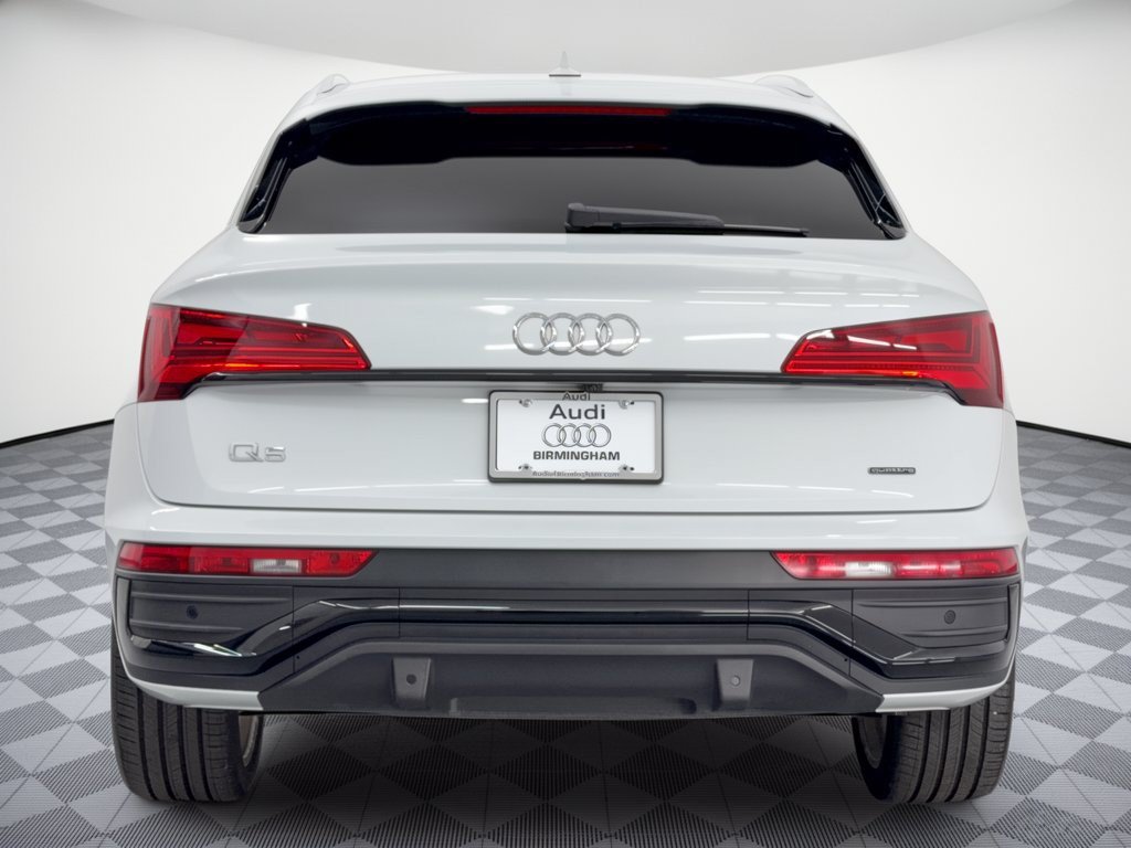 Used 2023 Audi Q5 2.0T Premium Plus w/ Premium Plus Package AWD/4WD image 11