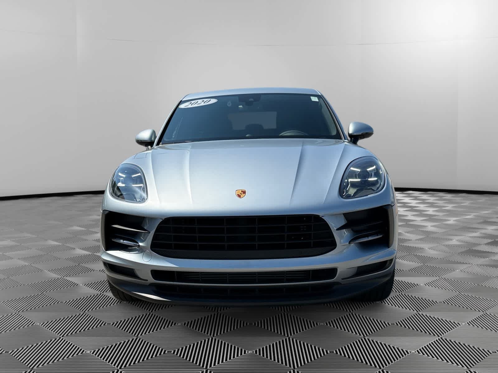 Used 2020 Porsche Macan AWD/4WD image 8