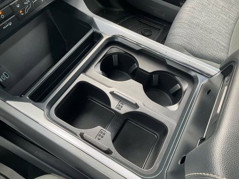 Used 2023 Ford F250 XLT w/ Snow Plow Prep Package image 8