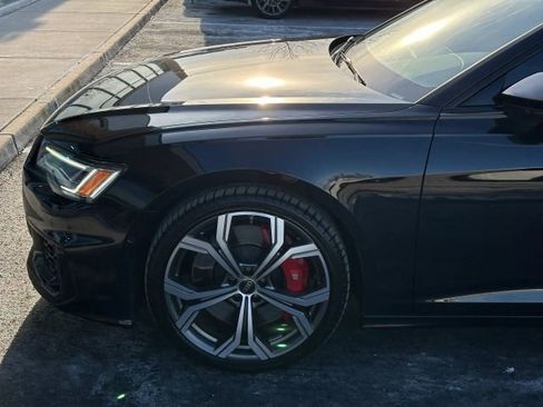 Used 2025 Audi S6 Premium Plus image 15