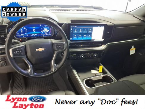 Used 2025 Chevrolet Silverado 2500 LTZ w/ LTZ Premium Package image 16