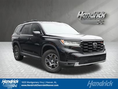 Used 2025 Honda Pilot TrailSport