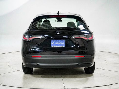 Used 2023 Honda HR-V LX image 7