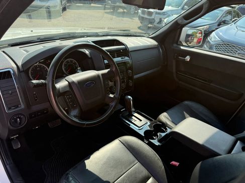 Used 2010 Ford Escape Limited FWD image 17