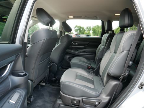 Used 2022 Subaru Ascent Onyx Edition AWD/4WD image 36