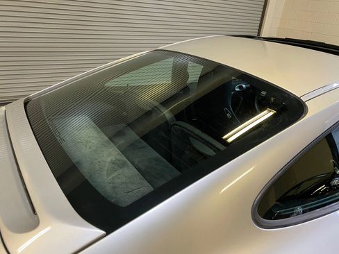 Used 2005 Porsche 911 Carrera RWD image 27