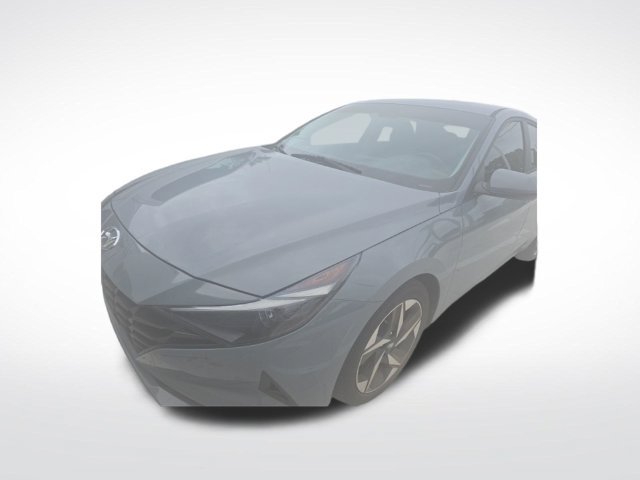 Used 2023 Hyundai Elantra SEL w/ Convenience Package FWD image 5