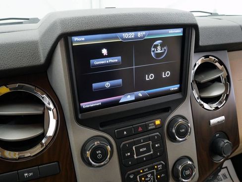 Used 2014 Ford F250 Lariat w/ Camper Package AWD/4WD image 33