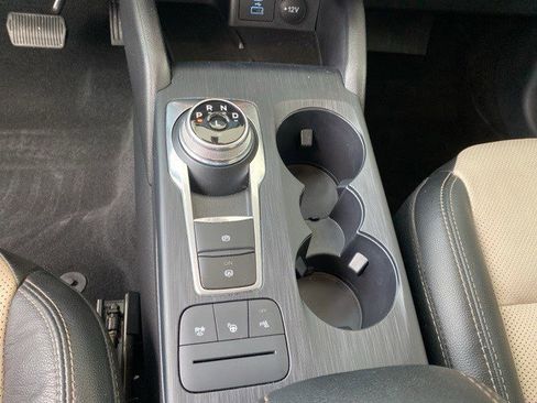 Certified 2022 Ford Escape Titanium w/ Titanium Elite Package image 25