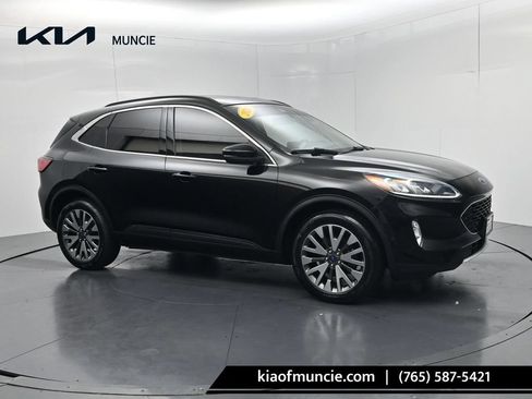 Used 2020 Ford Escape Titanium AWD/4WD image 1